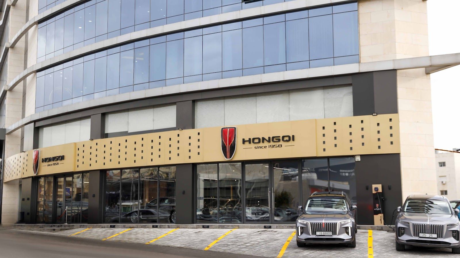 Hongqi showroom — Akamas Automotive in Amman