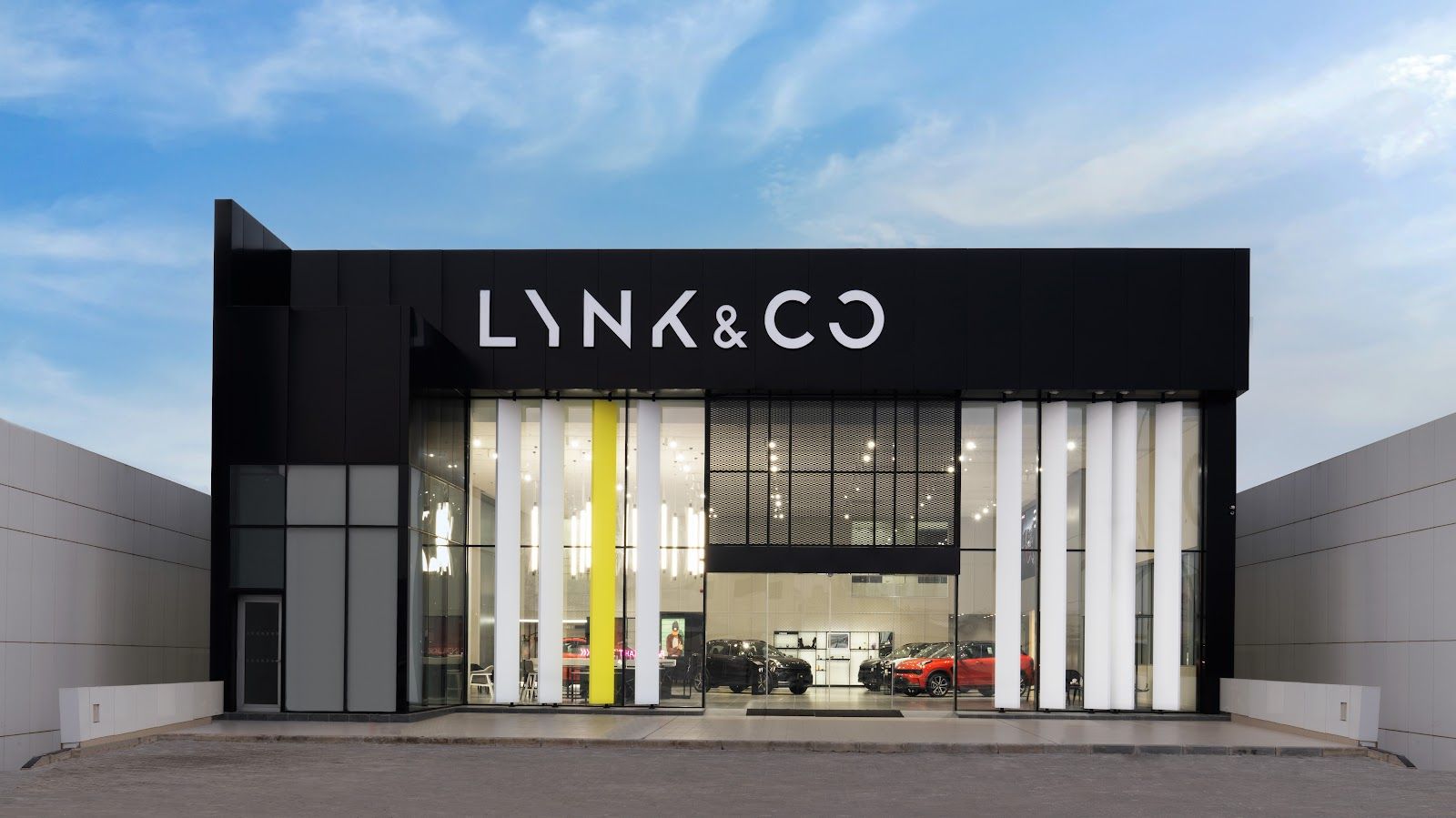 Lynk & Co showroom — Al Zayani in Al Rai